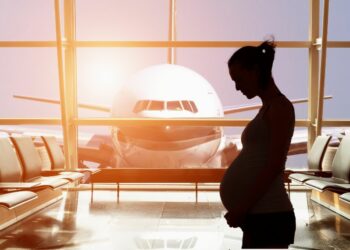 Femmes enceintes en avion : Les règles chez Air Algérie