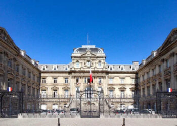 Titre de séjour en France : Le cauchemar des sous-préfectures