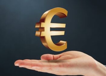 1 euro échangé contre 300 dinars algériens sur le marché noir à Paris