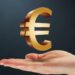 1 euro échangé contre 300 dinars algériens sur le marché noir à Paris
