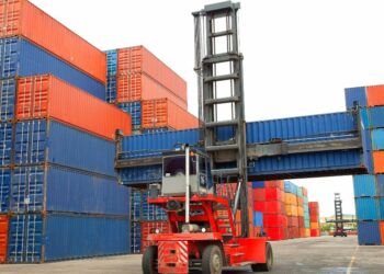 340 bouteilles d'alcool de luxe saisies au port d'Alger