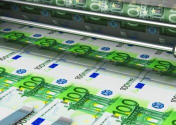 Combien vaut un billet de 100 euros en dinar algérien ?