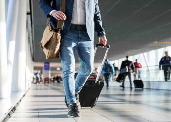 Les vols entre la France et l'Algérie fortement perturbés avant Pâques