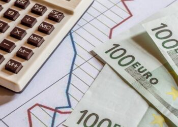 Au square d’Alger, voici le prix de 100 euros en Dzd