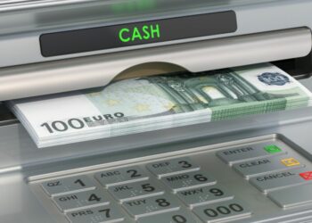 Les distributeurs de billets en euros, c'est fini en France