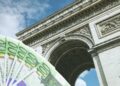 À combien s'échange la somme de 100 euros en dinar algérien à Paris ?