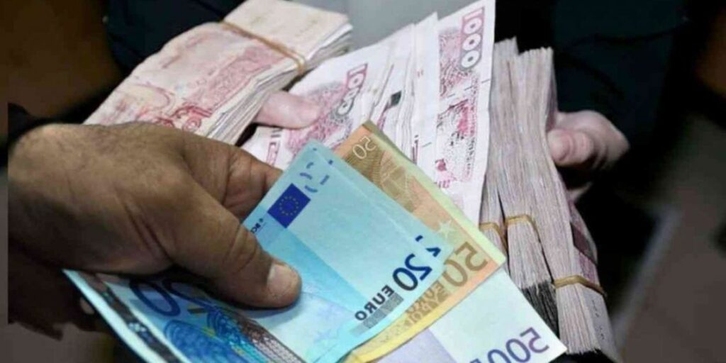 Cotation de l’euro sur les places informelles et rôle de la demande communautaire