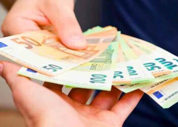 Euro : pourquoi l'argent liquide a encore la confiance ?