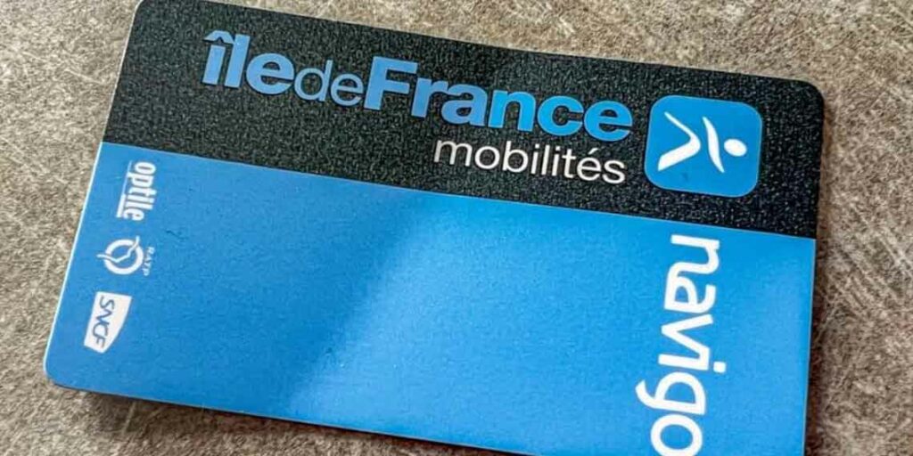 Pass Navigo remplacé par la carte bancaire