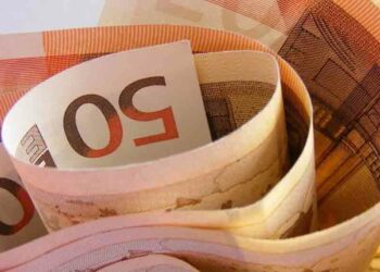 L'euro pique du nez sur le marché de change