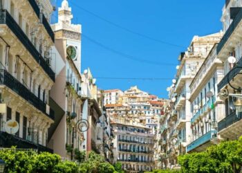 En Algérie, les femmes filment pour lutter contre le harcèlement de rue