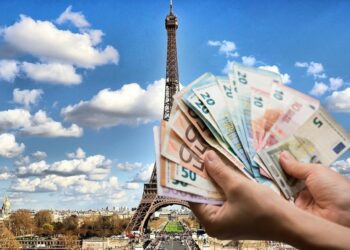 Paris : Taux de change de 100 euros en dinars algérien ce 13 mai