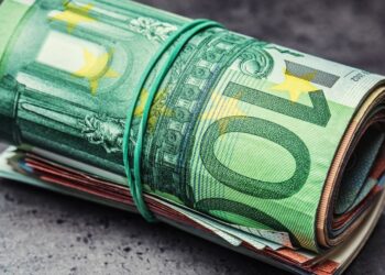 Square d’Alger : Taux de change de 100 euros en Dzd ce 13 mai