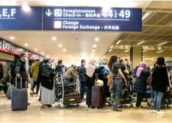 Un voyageur algérien restitue 750 € à Roissy, la toile s’enflamme