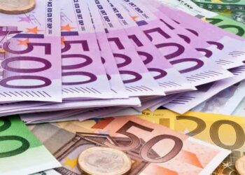 Somme maximale autorisée en avion : 28 000 euros saisis à l'aéroport d'Annaba