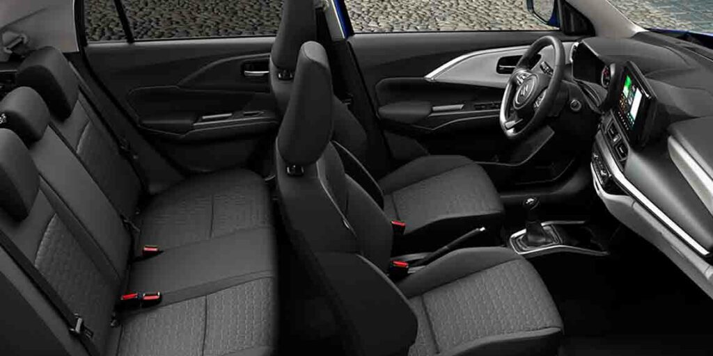 Suzuki Swift 2025 intérieur