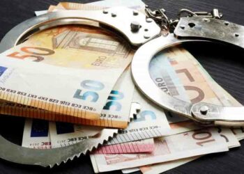 En Algérie, deux femmes arrêtés avec 11 600 euros cachés dans leurs parties intimes