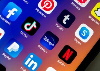 Développer des réseaux sociaux algériens avantages et inconvénients