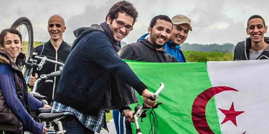 Les étudiants algériens restent-ils en France après le diplôme ?