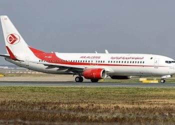 Avion de la compagnie Air Algérie photographié à l'aéroport de Francfort en 2026.